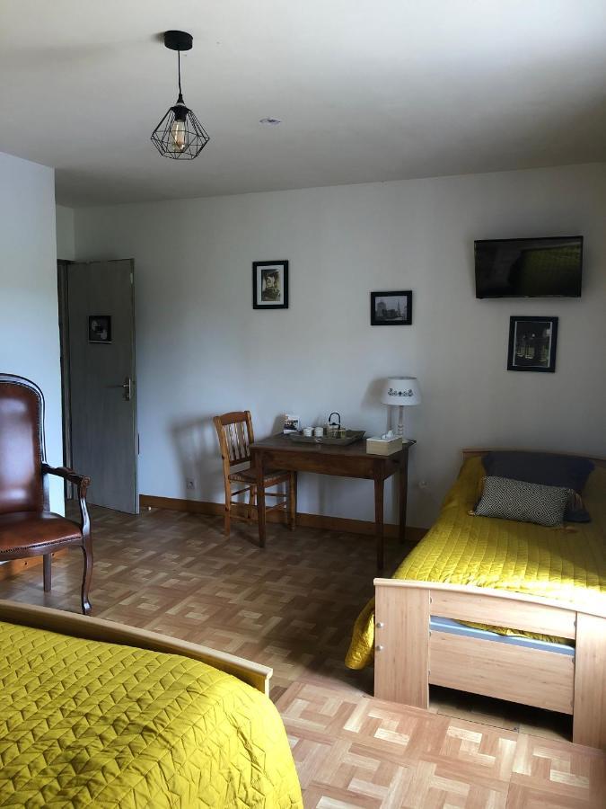 Chambre D'Hotes La Jonchere ليزيربييه المظهر الخارجي الصورة
